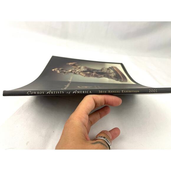 Cowboy Artists of America Paperback 36th Phoenix Art Museum 2001 First Edition - Picture 9 of 11